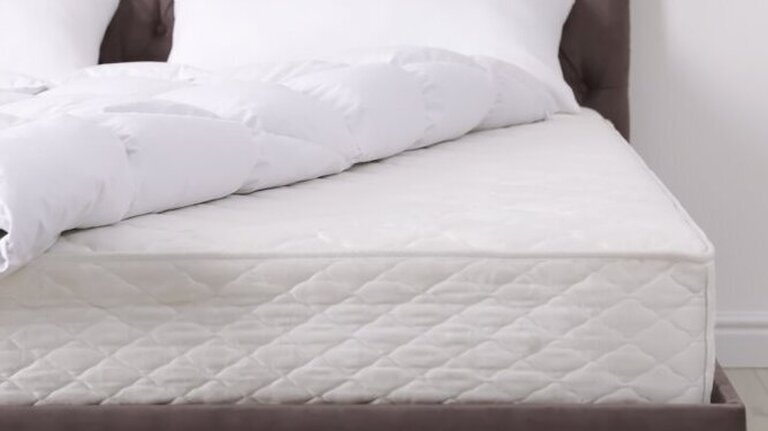 Most Comfortable Mattress For Side Sleepers Aug 2022 Top 9 Picks 